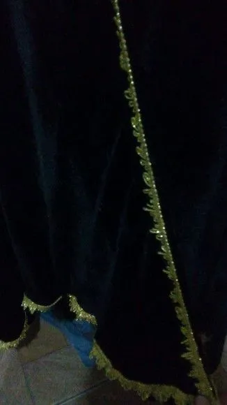 capa de exu preta e dourado - artesanato de Ateliê Ofatemi