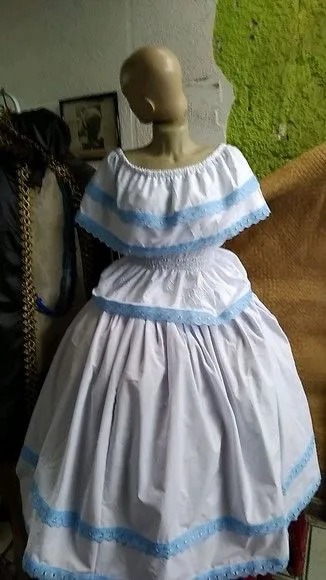 Bata e saia - artesanato de Ateliê Ofatemi