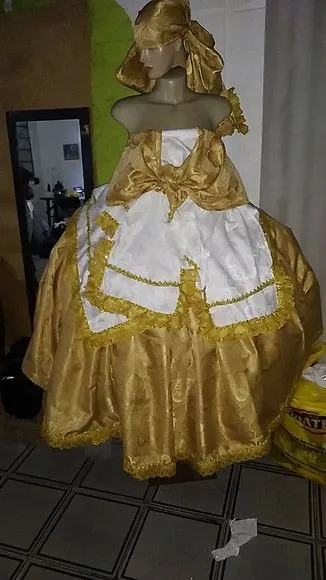 Roupa Oxum - artesanato de Ateliê Ofatemi