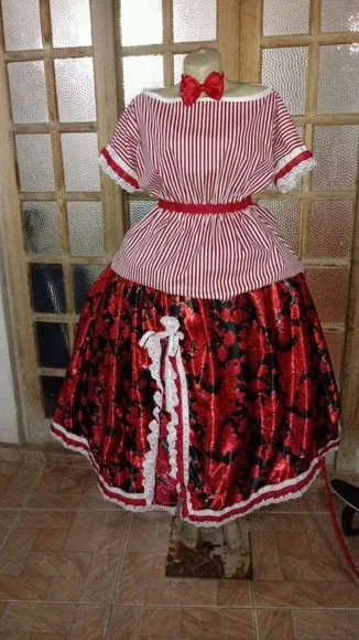 Roupa Maria Navalha - artesanato de Ateliê Ofatemi